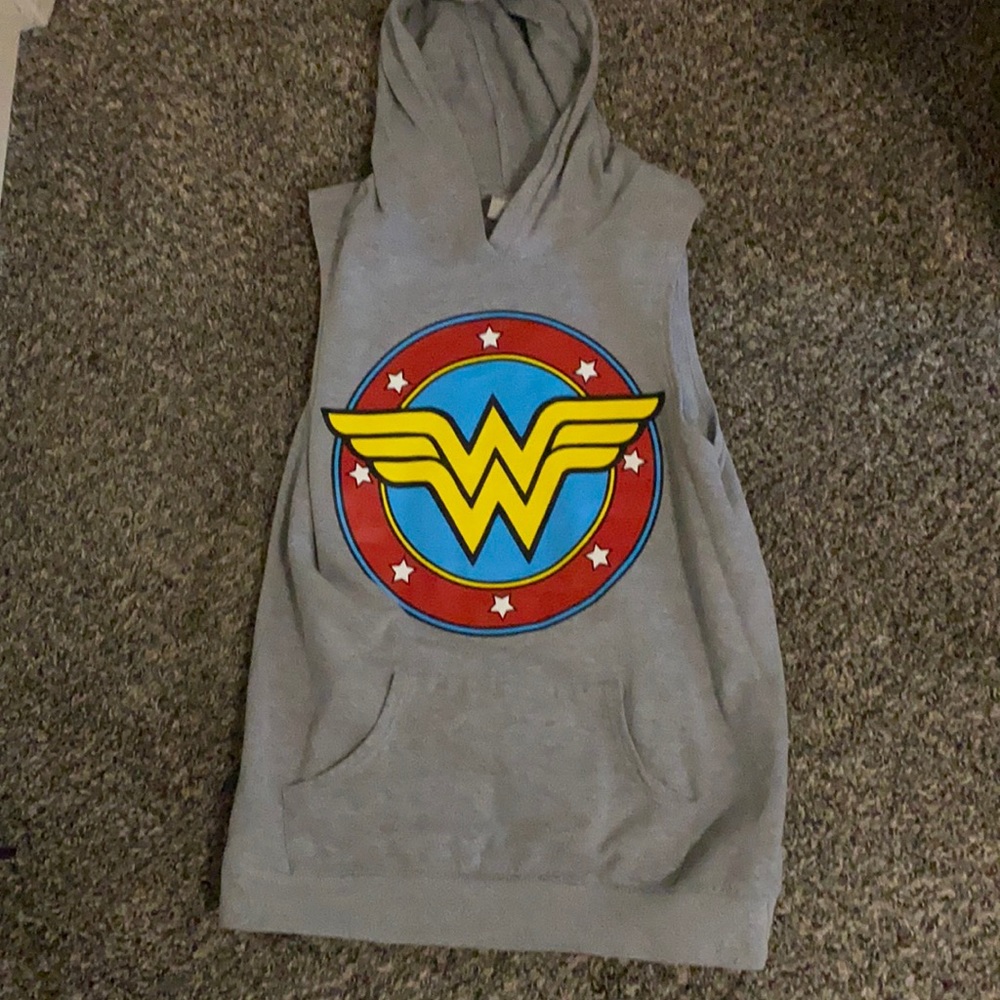 Wonder Woman shirt with pockets and hood
